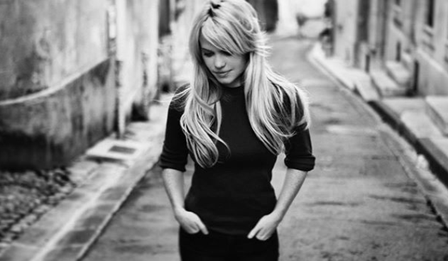 영국 팝가수 더피