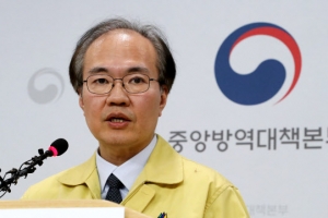 방역당국 “코로나19 경증환자, 자가격리 방안 논의 중”