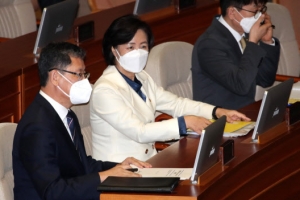 검찰, 신천지 관계자 수사 본격 착수…방역에 지장 없게 강제수사엔 신중