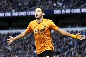 ‘손’ 못쓰니 멀어지는 유럽 클럽대항전…토트넘 시즌 첫 3연패