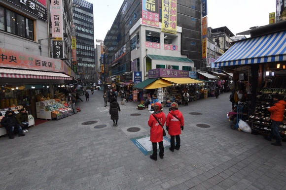 한산한 남대문시장