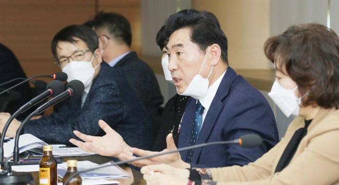 지난 4일 의왕시청에서 열린 ‘공간정보포털 고도화 사업 완료보고회. 의왕시 제공