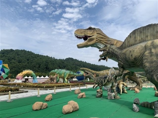 2020경남고성공룡세계엑스포가 열리는 고성 당항포관광지 행사장 