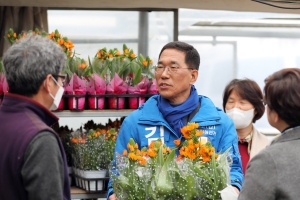 김주영 후보, 코로나 피해 농가 방문·상인 간담회 등 민생 행보 “눈길”