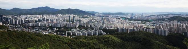 2030년까지 32곳에서 도시정비사업이 추진되는 안양시 전경. 안양시 제공 