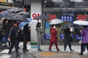 코로나19에 ‘공익’도 발벗고 나선다…약국 배치해 지원
