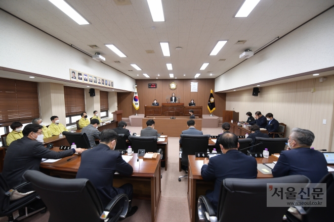 김포시의회는 제2차 본회의를 끝으로 지난 10일부터 나흘간 진행한 제198회 임시회 일정을 마무리했다. 김포시의회 제공