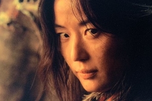 킹덤 작가 “드라마 속 역병은 2011년 기획, 봄되면 악몽 끝나길”