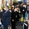 정부 “해외 입국자, 공항 검역 비협조하면 경찰 동원할 것”