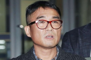 ‘성폭행 의혹’ 김건모, 기소의견 檢 송치… 일부 혐의 인정된 듯