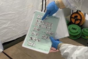 장애인·외국인 알기 쉽게… 은평 선별진료소 ‘그림 글자판’