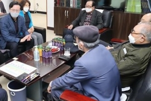 영등포, 노인 6749명에게 방역용품 키트 배부