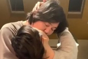이효리♥이상순, 달콤한 키스 ‘행복한 제주 라이프’ [EN스타]