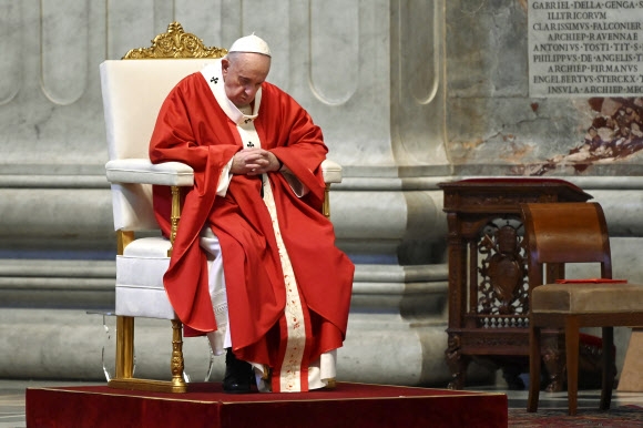 Pope Francis celebrates Palm S