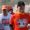 뛰고, 말하고, 노래하고… 안철수 ‘바쁘다 바빠’