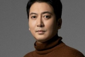 ‘기생충’ 박명훈, 오늘 부친상...폐암 투병 끝 비보