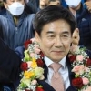호남 유일 무소속 이용호, ‘민주 강풍’ 뚫고 재선 성공