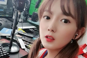 강은비 ‘181818원 축의금’ 당사자 카톡 공개...“욕 먹고 오래 살아라”