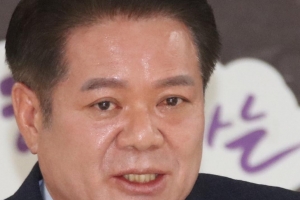 음경택 시의원, 최대호 안양시장 접대골프 의혹 제기