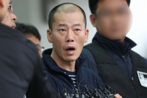 진주 아파트 방화살인 안인득 2심도 횡설수설, 검찰 ‘사형이 마땅’