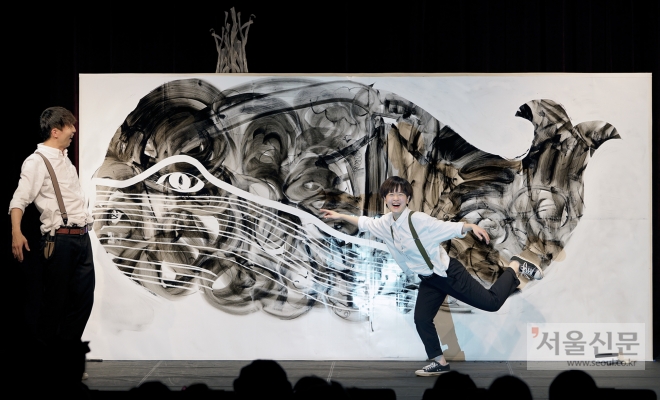 2020년 공연장 상주단체육성지원사업’에 선정된 광명문화재단의 브러쉬 씨어터.