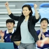 이재영·이다영 데리고 2년 더… 박미희 감독 재계약