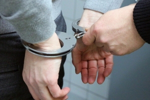 낮엔 사회복무요원…밤에는 성착취물 2만건 판매한 ‘악마’