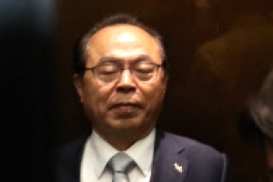 오거돈 전 부산시장 사퇴 후 줄곧 거제에 은둔