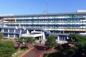 문경시, 전국 첫 코로나19 예방 ‘대인 소독차‘ 운영