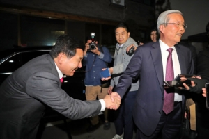 [속보] 김종인, 통합당 지도부 자택 방문 설득에도 거부