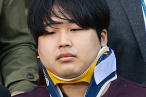 ‘범죄단체가입죄’ 첫 적용 박사방 유료회원 2명 영장심사 연기
