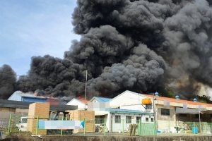 김포 재활용업체서 불…50대 근로자 전신화상