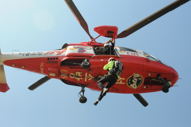‘스카이 응급실’된 서울 소방 헬기