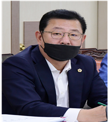 이광호 의원의 예산결산특별위원회 회의 중인 모습.