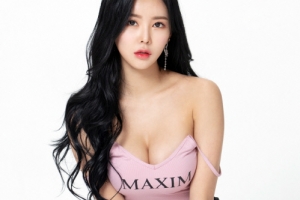 [포토] ‘월드컵미녀’ 신새롬, 넘치는 볼륨감