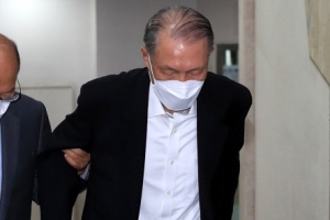 ‘靑 세월호 인지 시간 조작’ 의혹… 김기춘 재판 새 변수로