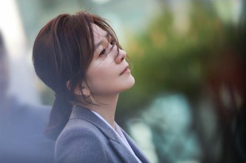 김희애 YG엔터테인먼트 제공