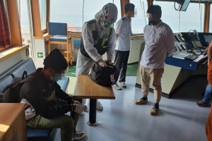 배 타고 몰래 출국하려던 이태원 방문한 외국인 검거