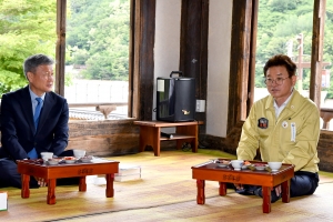 “경북에 국립보훈요양원 건립해야”…이철우 경북지사 보훈처장에 건의