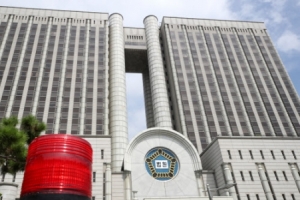 ‘웅동학원 채용비리’ 조국 동생에 돈 전달한 공범들 2심도 실형