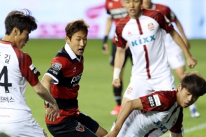 원정 역전승으로 ‘리얼돌 파문’ 추스른 FC서울