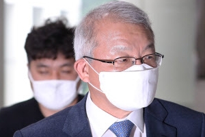 양승태 “‘적폐 청산’ 이름의 광풍 불어” 사법농단 무죄 주장