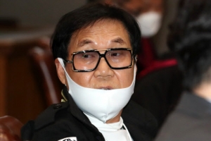 [포토] ‘그림 대작’ 대법 공개변론 참석한 조영남