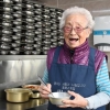 LG, 95세·외국인… ‘의인’ 찾아 전하는 희망