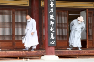 경기도, 광주 나눔의집 법인이사 전원 ‘직무 정지’ 처분