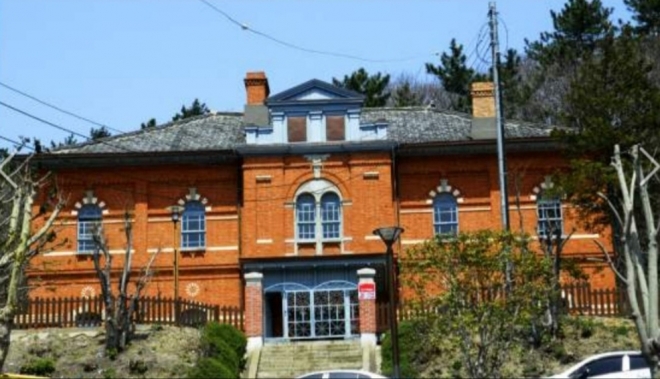 1900년에 건립된 구 일본영사관(목포역사관 1관)