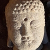 경주 통일신라 석불좌상 불두 발굴… 靑석불좌상과 닮았네!
