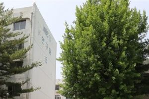 경찰, ‘KBS 여자화장실 불법촬영 혐의’ 개그맨 구속 송치