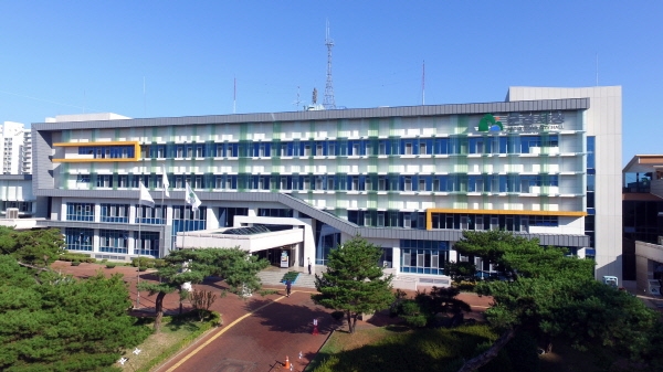 문경시청사 전경