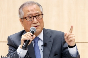 정세현, 단절된 남북 통신선에 “정세 바뀌면 살아날 것”